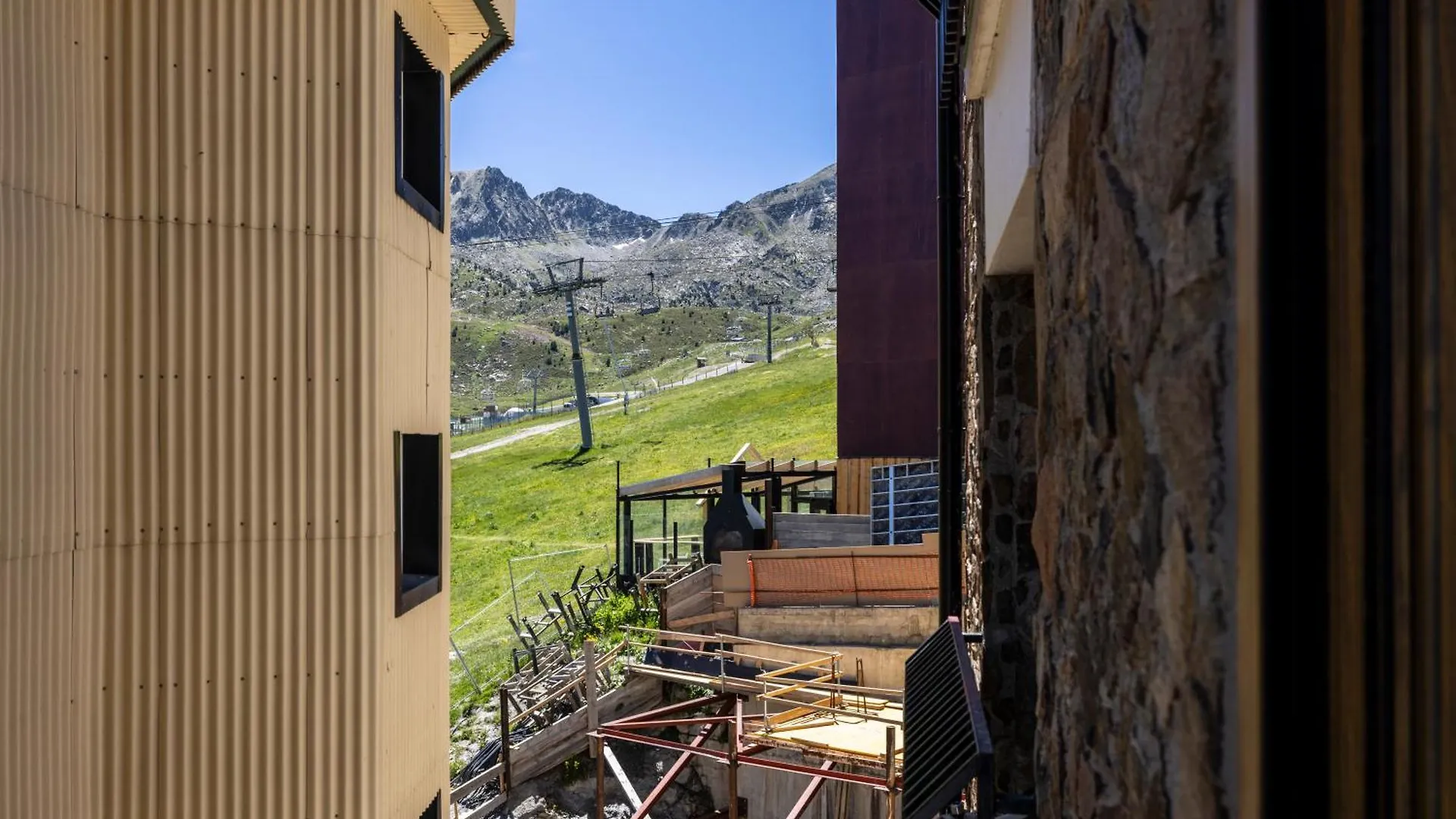 Estudio Para Grupos Pequenos En El Pas De La Casa - Centrico Apartment
